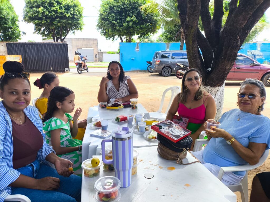 SINTEVITRAVER realiza café da manhã especial em homenagem às mães vigilantes